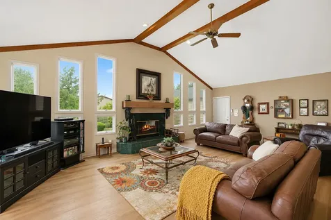 12N185 Muirhead Road Elgin IL 60123