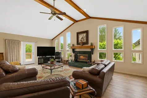12N185 Muirhead Road Elgin IL 60123