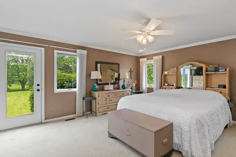 12N185 Muirhead Road Elgin IL 60123