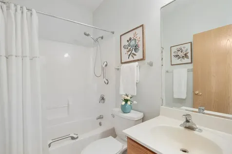 3406 Steeplechase Way Grayslake IL 60030