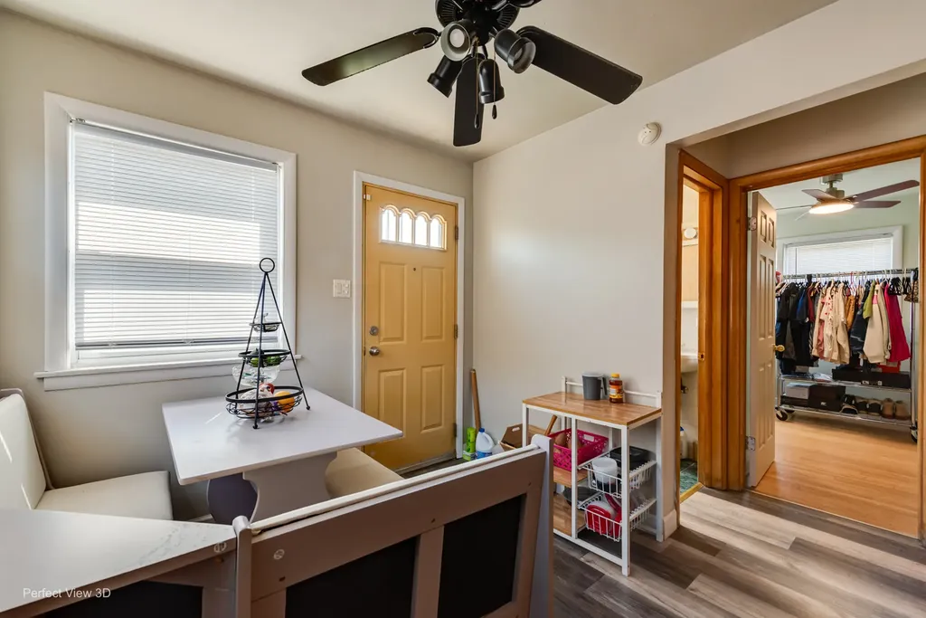 8745 South Euclid Avenue Chicago IL 60617