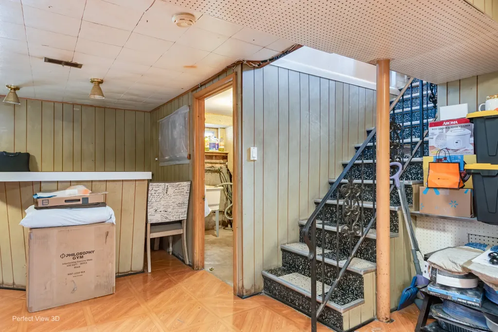 8745 South Euclid Avenue Chicago IL 60617