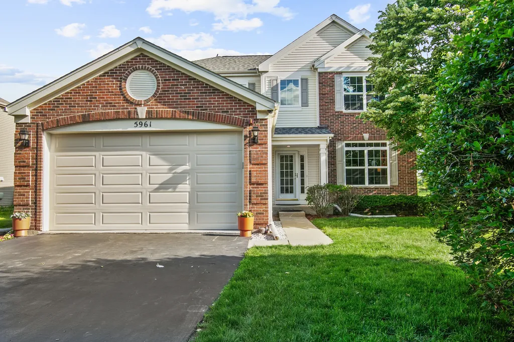 5961 Mackinac Lane Hoffman Estates IL 60192