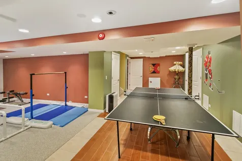 5961 Mackinac Lane Hoffman Estates IL 60192