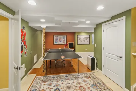 5961 Mackinac Lane Hoffman Estates IL 60192