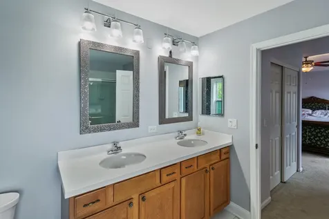 5961 Mackinac Lane Hoffman Estates IL 60192
