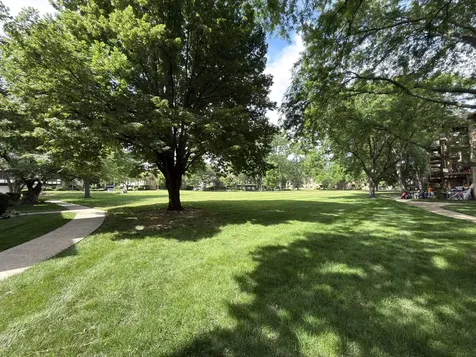 831 South Dwyer Avenue Arlington Heights IL 60005
