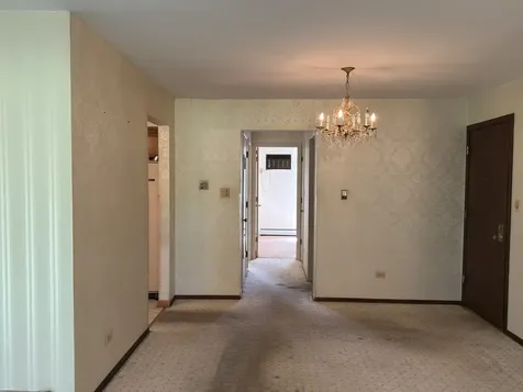 831 South Dwyer Avenue Arlington Heights IL 60005