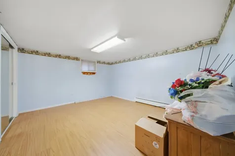 15 King Arthur Court Northlake IL 60164