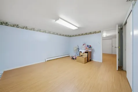 15 King Arthur Court Northlake IL 60164