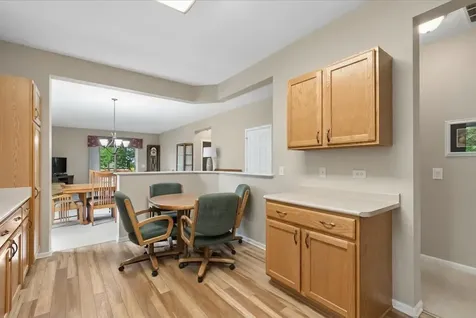 3819 Fox Hunt Way Grayslake IL 60030