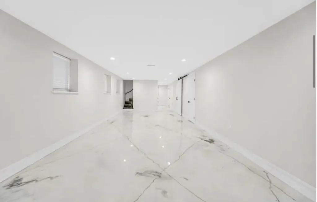 3010 North Nottingham Avenue Chicago IL 60634
