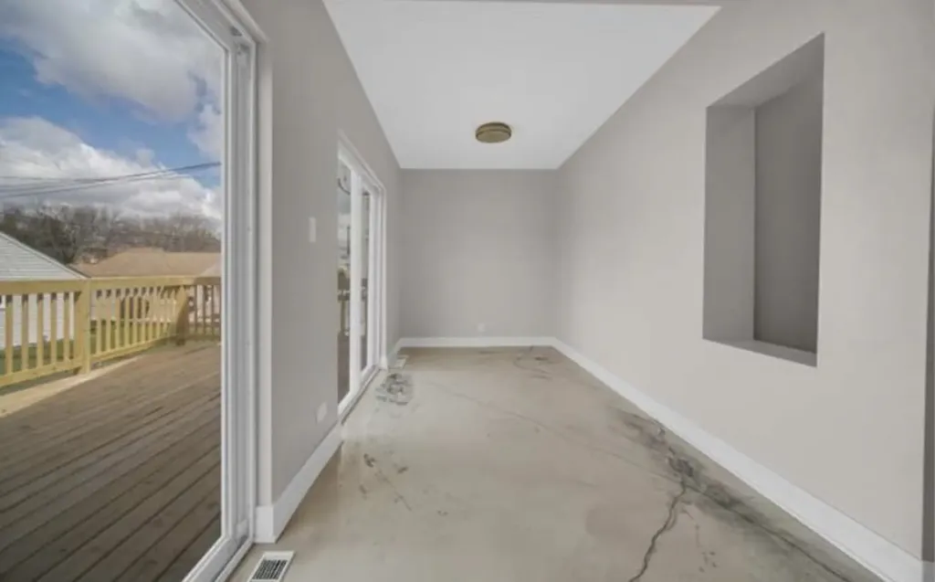 3010 North Nottingham Avenue Chicago IL 60634