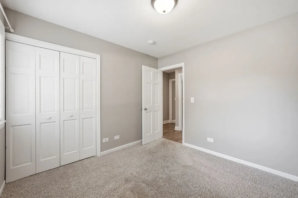 416 Ingleside Drive Bolingbrook IL 60490