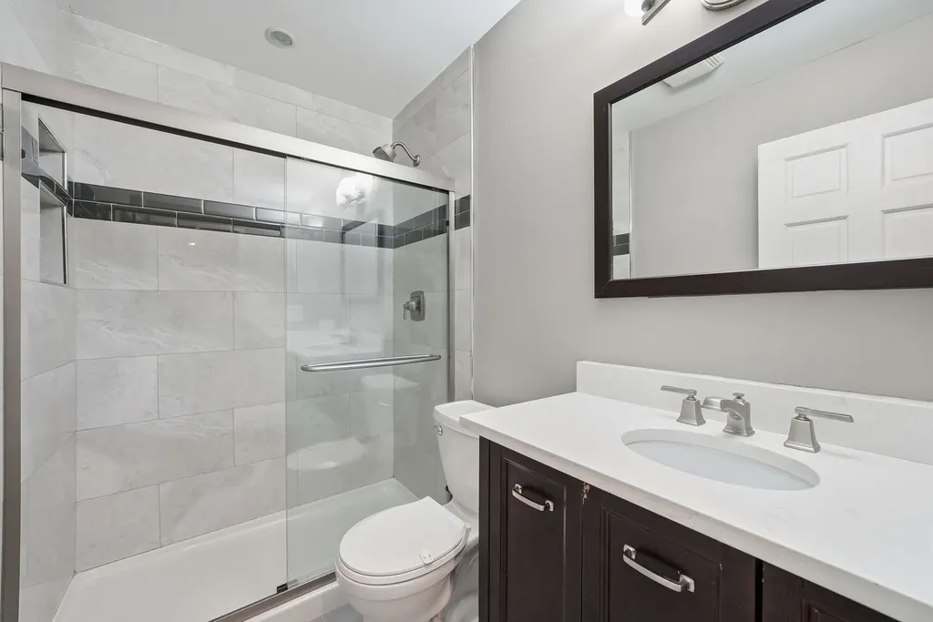 416 Ingleside Drive Bolingbrook IL 60490