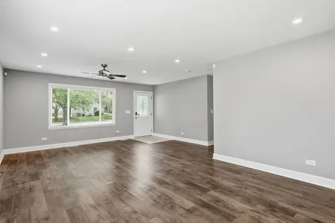 416 Ingleside Drive Bolingbrook IL 60490