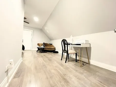 7714 South Marquette Avenue Chicago IL 60649
