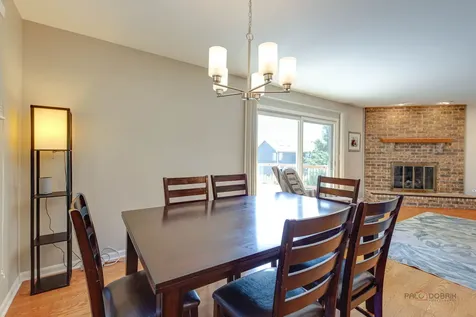 317 Wooded Knoll Drive Cary IL 60013