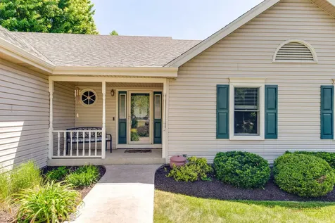 317 Wooded Knoll Drive Cary IL 60013