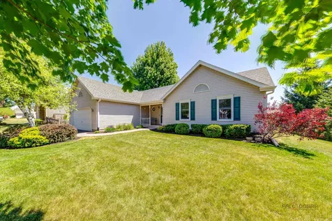 317 Wooded Knoll Drive Cary IL 60013
