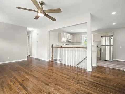 198 Winona Drive Machesney Park IL 61115