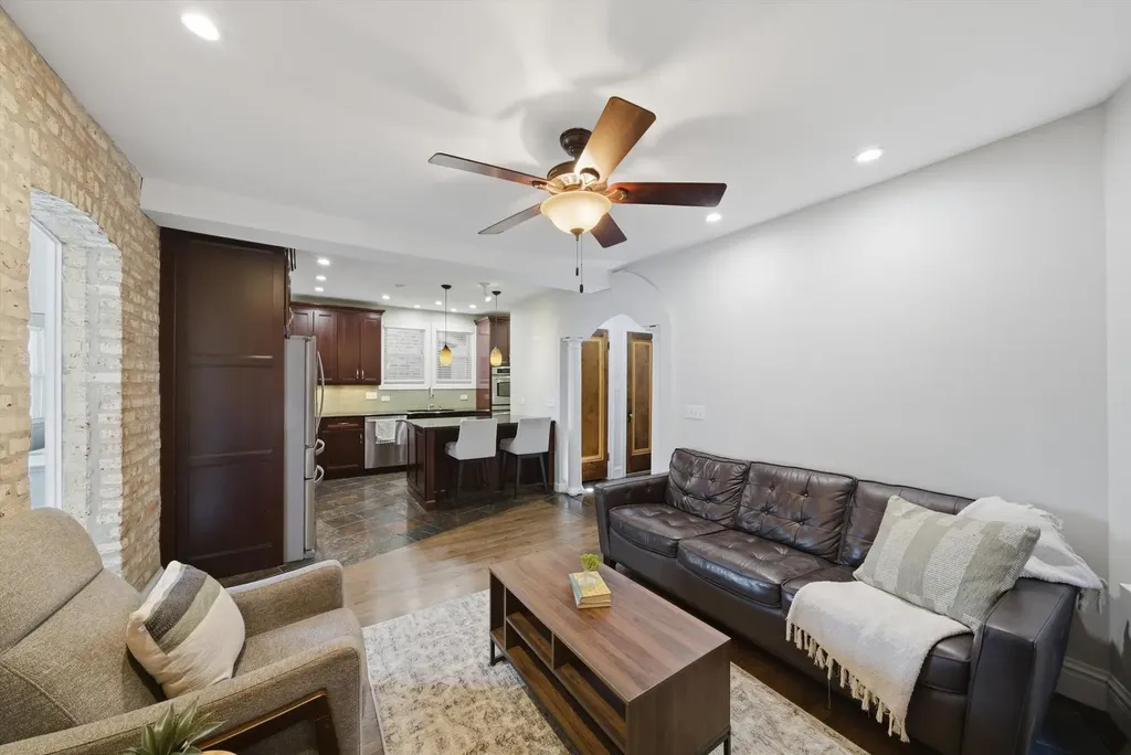 1755 North New England Avenue Chicago IL 60707