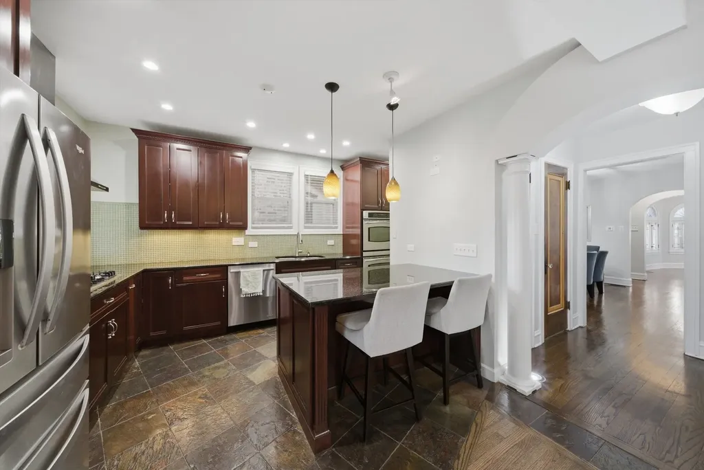 1755 North New England Avenue Chicago IL 60707