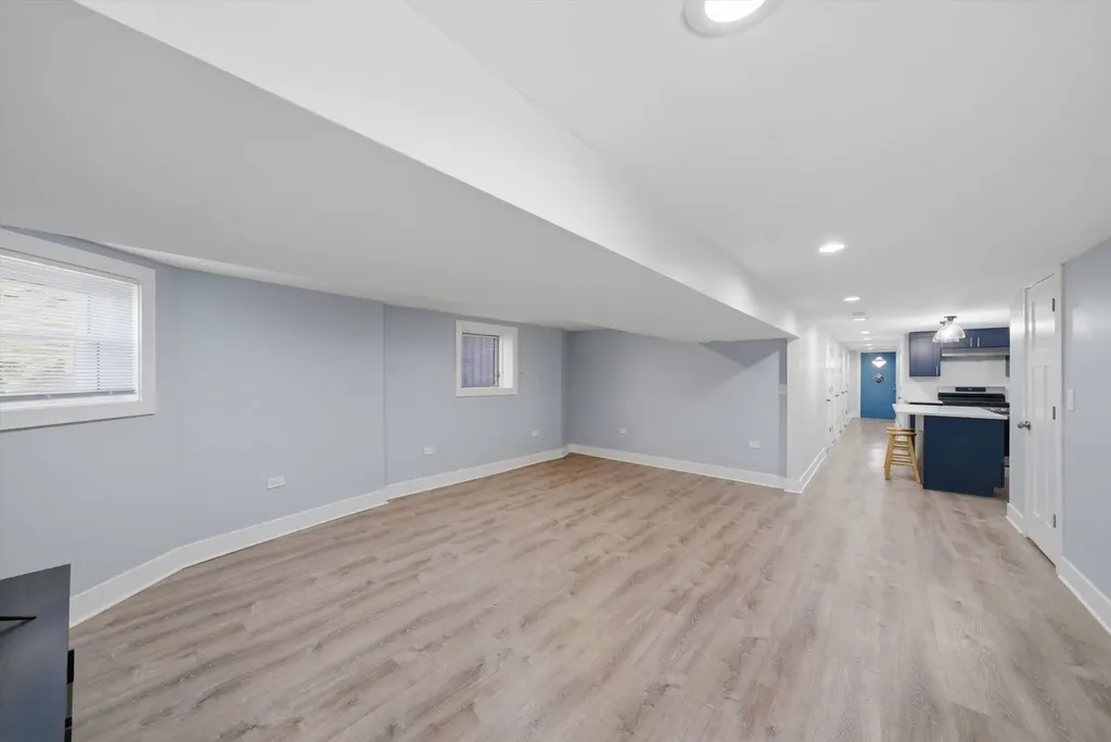 1755 North New England Avenue Chicago IL 60707