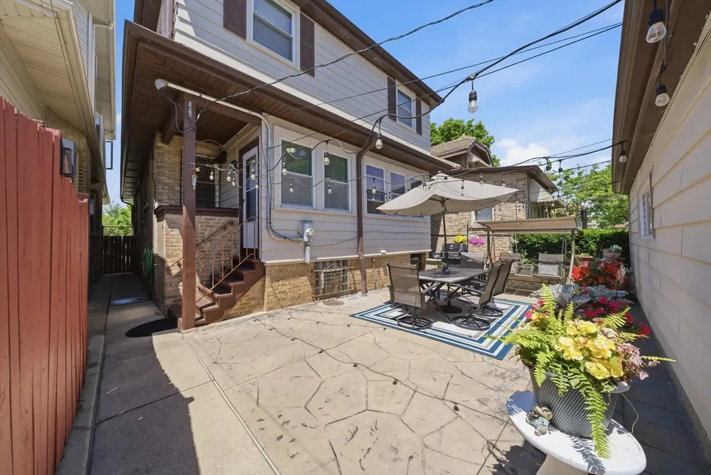1755 North New England Avenue Chicago IL 60707