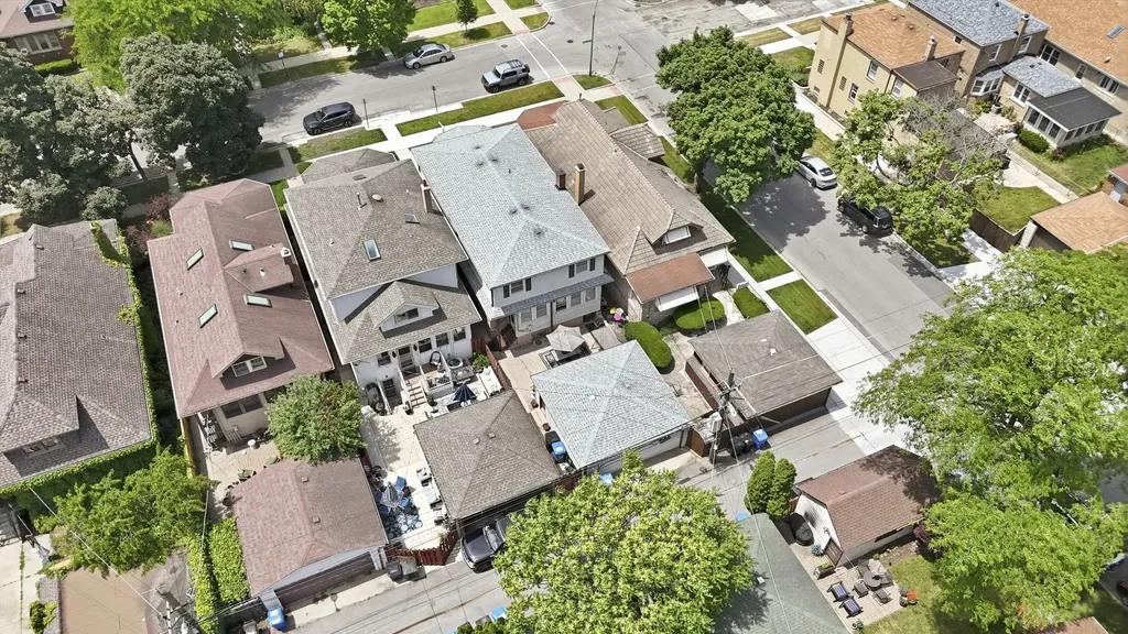 1755 North New England Avenue Chicago IL 60707