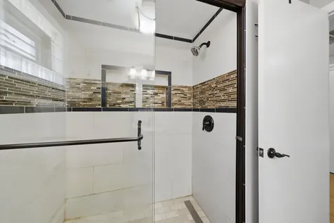 1755 North New England Avenue Chicago IL 60707