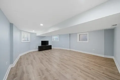 1755 North New England Avenue Chicago IL 60707