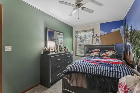 1938 North Jackson Street Waukegan IL 60087
