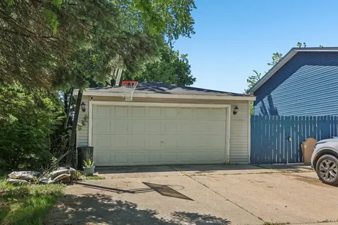 1938 North Jackson Street Waukegan IL 60087