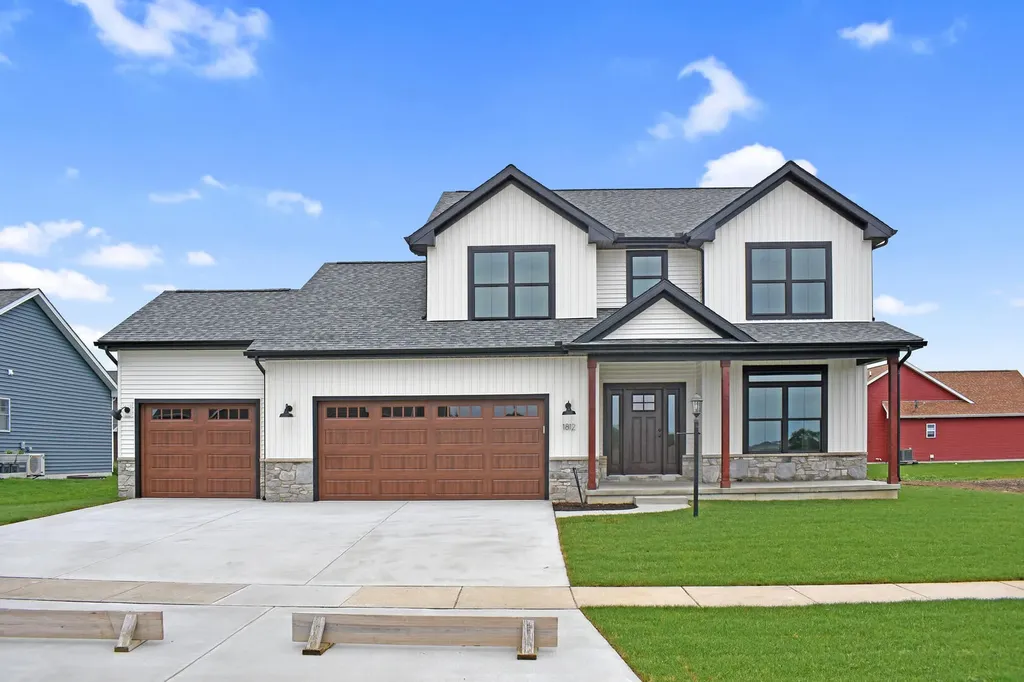 1812 Sunny Acres Road Mahomet IL 61853