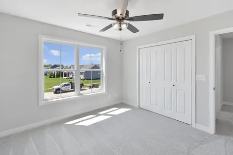 1812 Sunny Acres Road Mahomet IL 61853
