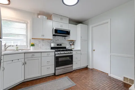 213 North Emerson Street Mount Prospect IL 60056