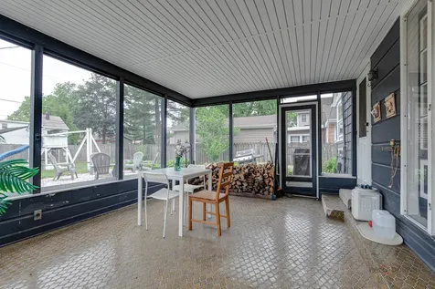 213 North Emerson Street Mount Prospect IL 60056