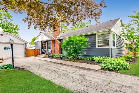213 North Emerson Street Mount Prospect IL 60056