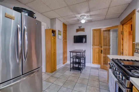 922 9TH Avenue Fulton IL 61252