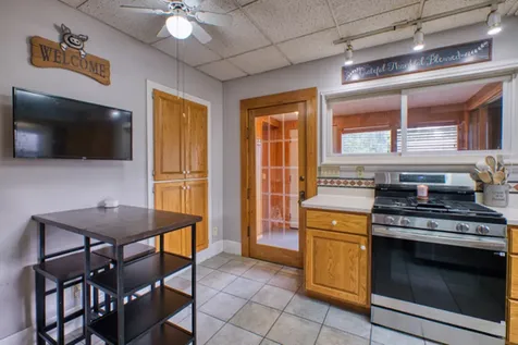 922 9TH Avenue Fulton IL 61252