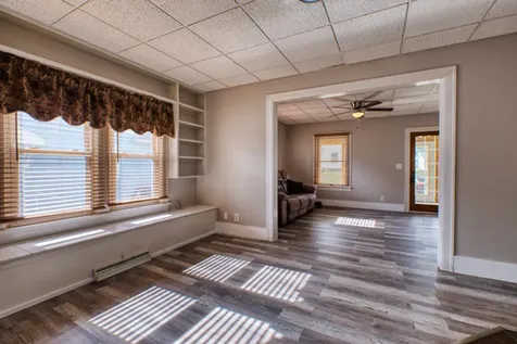 922 9TH Avenue Fulton IL 61252