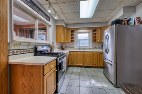 922 9TH Avenue Fulton IL 61252
