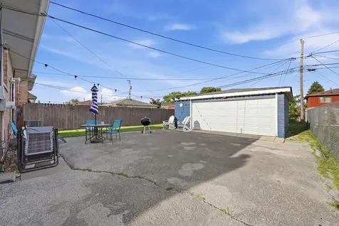 7825 Laporte Avenue Burbank IL 60459