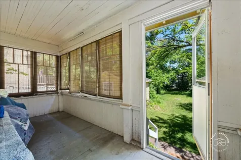 285 Forest Avenue Glen Ellyn IL 60137