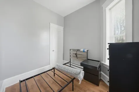 7056 South Parnell Avenue Chicago IL 60621