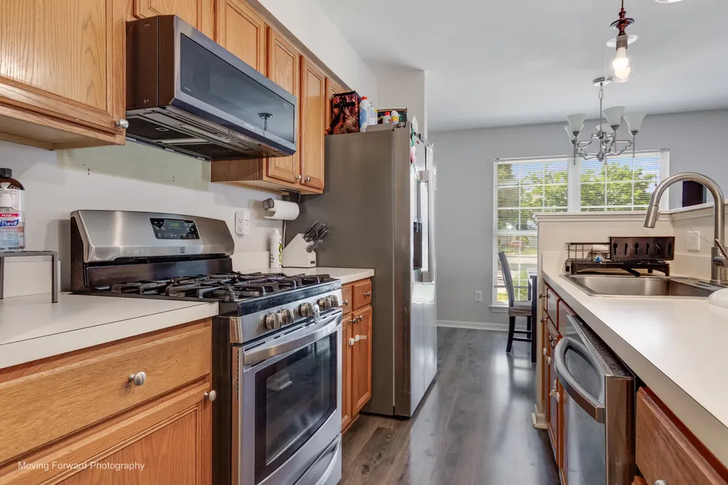 22104 West Miller Drive Plainfield IL 60544