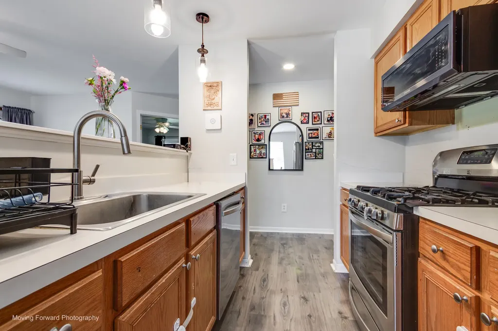 22104 West Miller Drive Plainfield IL 60544