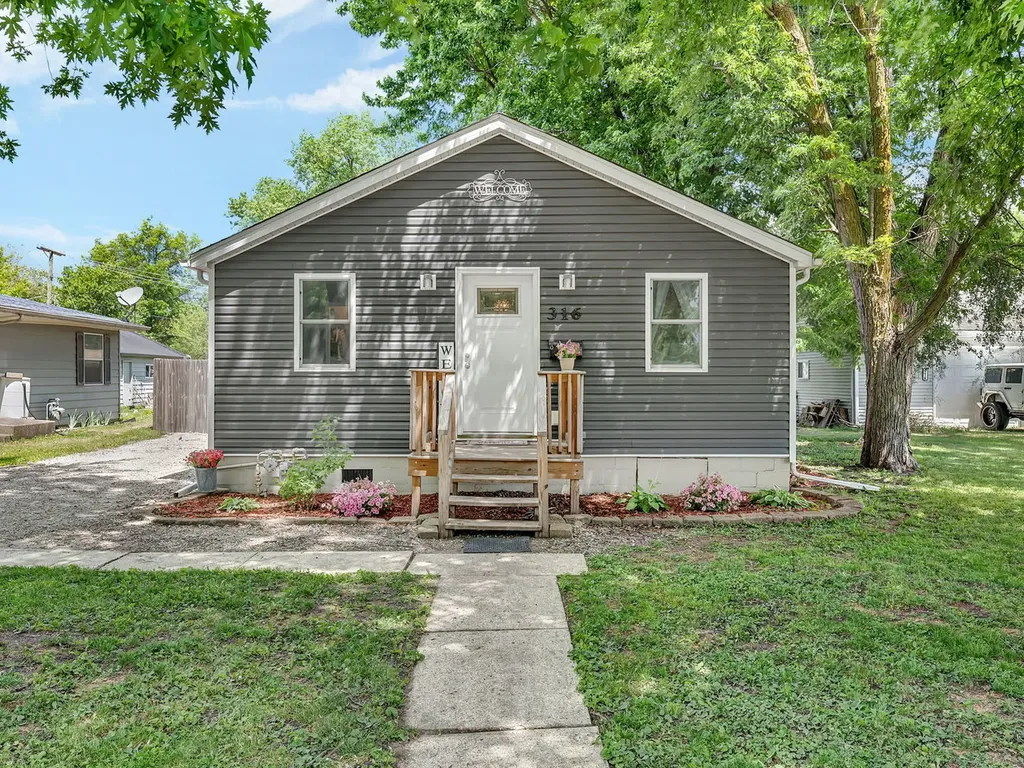 316 West James Street Dwight IL 60420