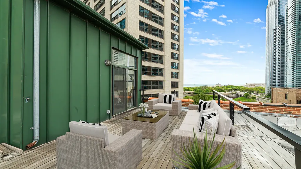 1133 South Wabash Avenue Chicago IL 60605